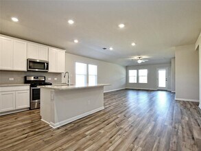 3008 Ivy Arbor Cv in Leander, TX - Building Photo - Building Photo