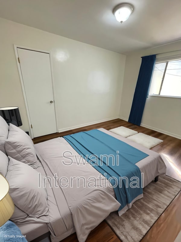 2030 E Florence Ave in Los Angeles, CA - Building Photo - Building Photo