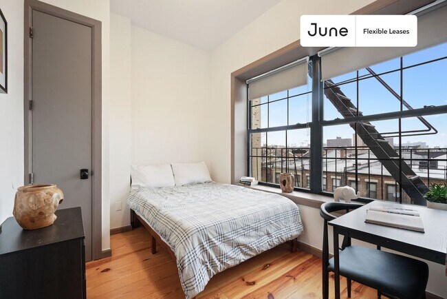 Trendy Private ROOM in Harlem, Unit 4 in New York, NY - Building Photo - Building Photo