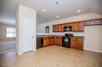 4706 SW Fieldstone Blvd in Bentonville, AR - Building Photo - Building Photo