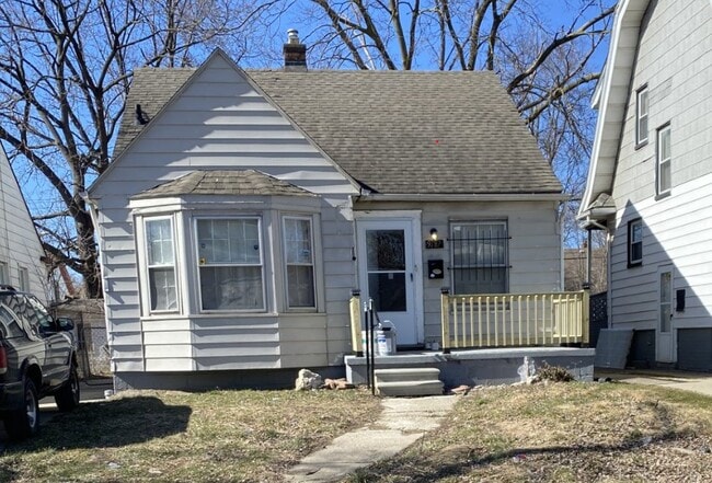 property at 9187 Mendota St