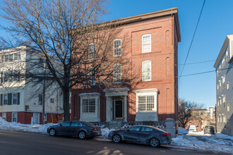 65 High St in Portland, ME - Building Photo - Building Photo