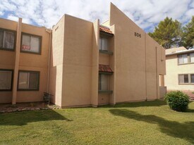 806 S Langley Ave in Tucson, AZ - Building Photo