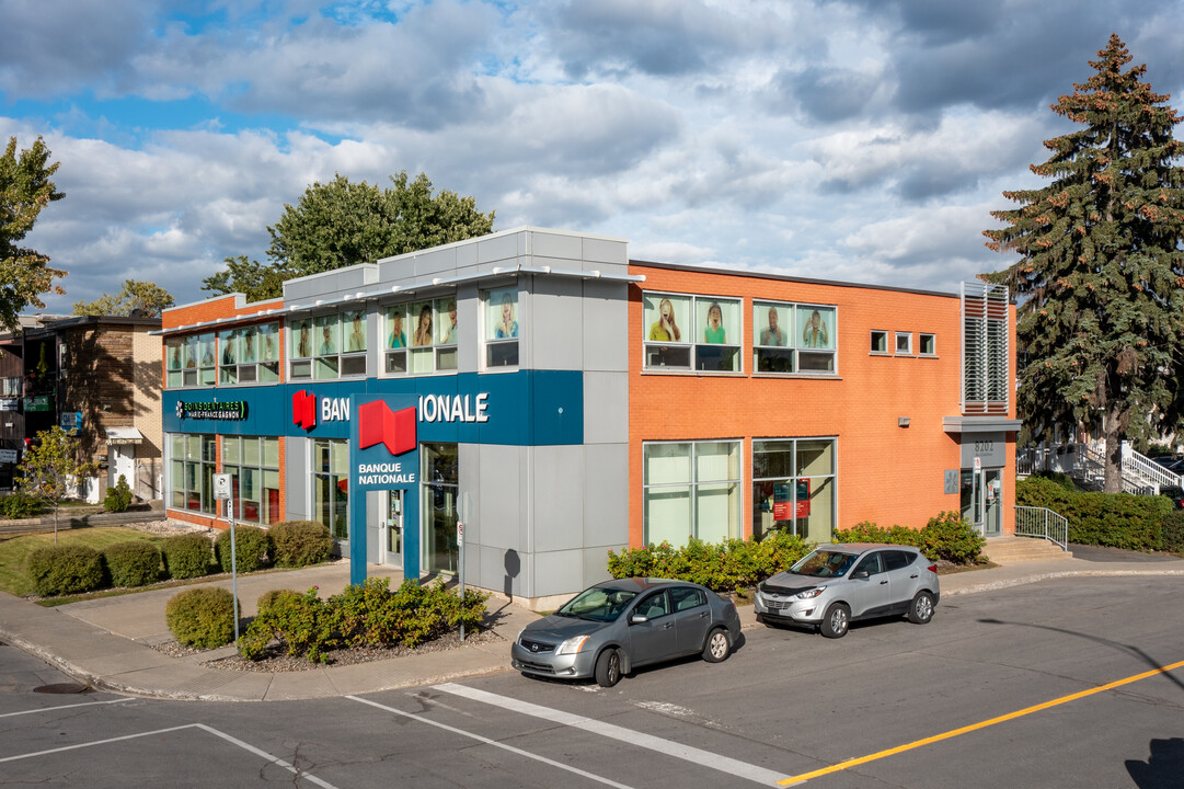 8248-8254 De Châtillon Av in Montréal, QC - Building Photo