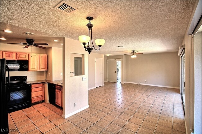 2349 Canfield Dr in Las Vegas, NV - Building Photo - Building Photo