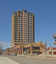 Parkside Tower in Coeur d'Alene, ID - Building Photo - Building Photo