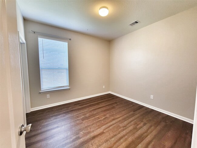 property at 1618 Cintola Ln