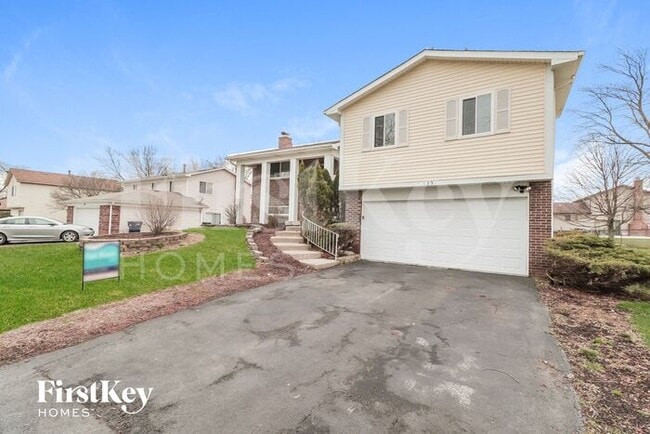 135 Oriole Rd in Matteson, IL - Foto de edificio - Building Photo