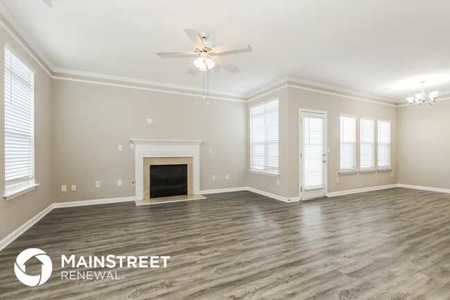 293 Monarch Village Way in Stockbridge, GA - Building Photo - Building Photo