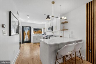 2565 Tulip St in Philadelphia, PA - Building Photo - Building Photo