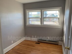 1212 Dabney Dr in Henderson, NC - Building Photo - Building Photo