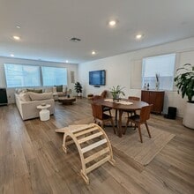 8009 Roundhouse Lp in Roseville, CA - Building Photo - Building Photo