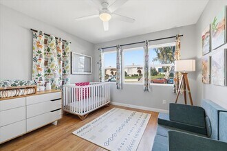 4312 W 59th St in Los Angeles, CA - Foto de edificio - Building Photo