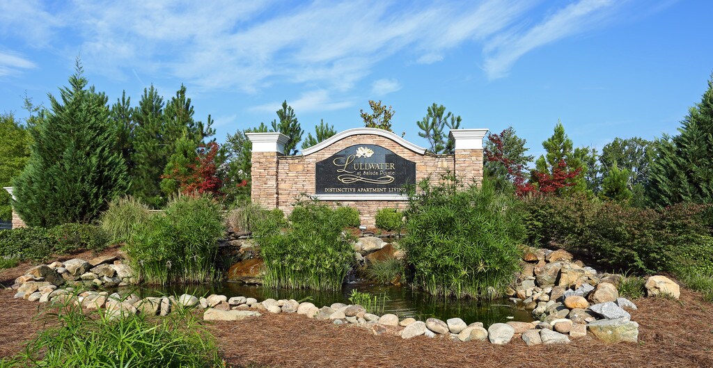 Lullwater at Saluda Pointe Lexington, SC Apartments