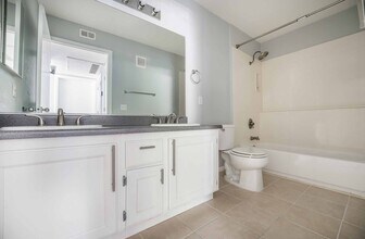 5211 Caspian Springs Dr in Las Vegas, NV - Building Photo - Building Photo
