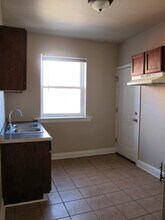 2648 E 78th St in Chicago, IL - Building Photo - Building Photo