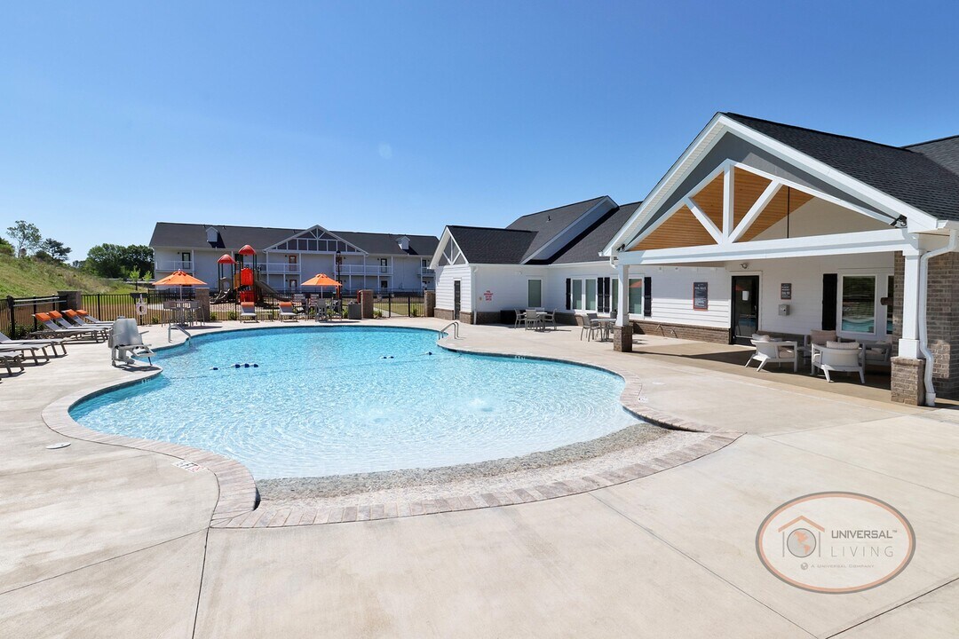 Universal at Boiling Springs in Boiling Springs, SC - Foto de edificio