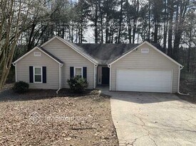 5995 Bayside Dr NW in Acworth, GA - Building Photo
