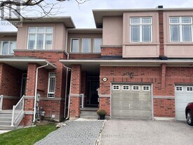 140 Mistywood Crescent in Vaughan, ON - Building Photo