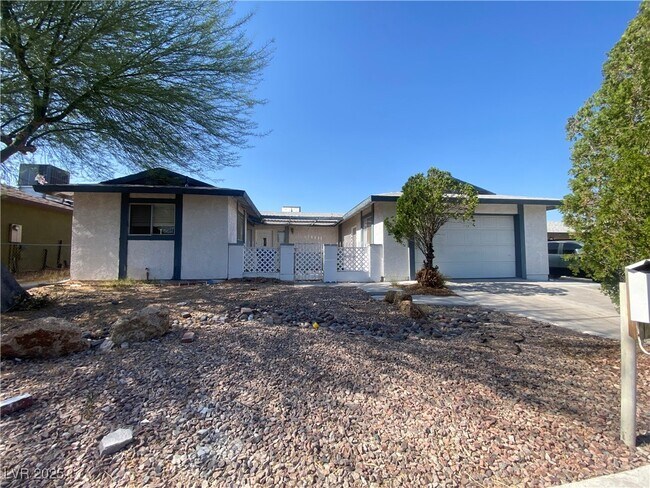 property at 6402 Aclare Ave