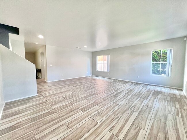 567 Botan St in Perris, CA - Building Photo - Building Photo