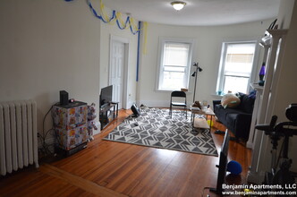 91 Brighton Ave, Unit 3 in Boston, MA - Building Photo - Building Photo