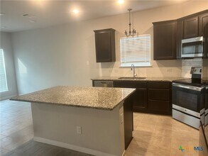 631 Friar Tuck Dr in Temple, TX - Building Photo - Building Photo