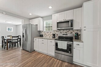 1905 Niblick Dr in Jacksonville, FL - Building Photo - Building Photo