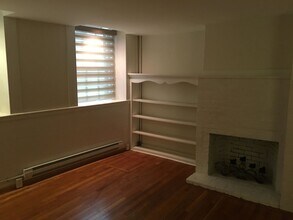 83 Revere St, Unit B in Boston, MA - Building Photo - Building Photo