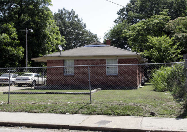 1030 Hamilton St in Memphis, TN - Foto de edificio - Building Photo