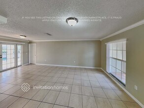 8830 Johnson St in Pembroke Pines, FL - Foto de edificio - Building Photo