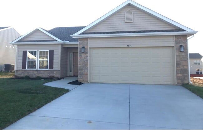 4650 Lamerocke Way in Lafayette, IN - Building Photo - Building Photo