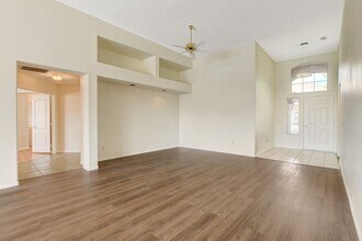 1371 Aultman Ct in Las Vegas, NV - Building Photo - Building Photo