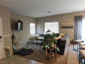 2715 Amazing Meadows Ave in North Las Vegas, NV - Building Photo - Building Photo