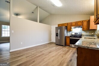 10345 Canyon Trail in Jonesboro, GA - Building Photo - Building Photo