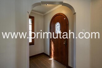 1572 E Kensington Ave in Salt Lake City, UT - Building Photo - Building Photo