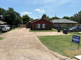 1304 Meriwether Ave in Fort Worth, TX - Building Photo