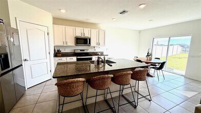 900 Brooklet Dr in Davenport, FL - Building Photo - Building Photo