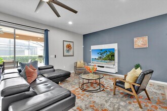 8840 Corcovado Dr in Kissimmee, FL - Building Photo - Building Photo
