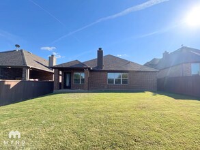 405 Bentley Dr in Midlothian, TX - Building Photo - Building Photo