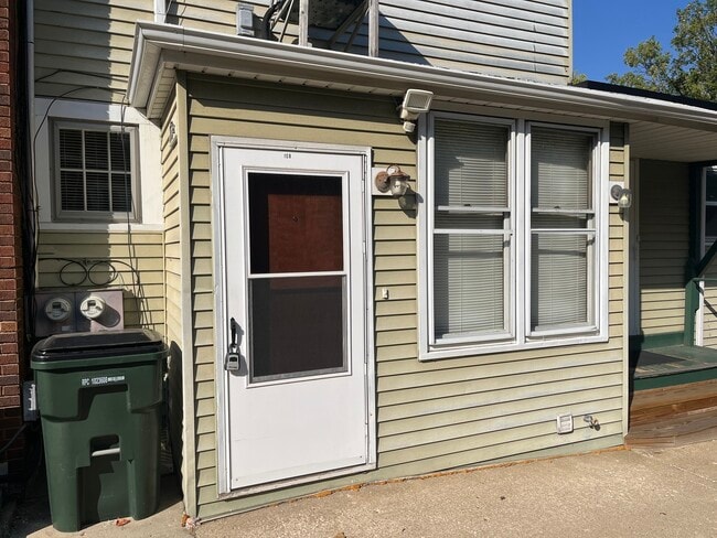 112 Chicago Rd in Oswego, IL - Building Photo - Building Photo