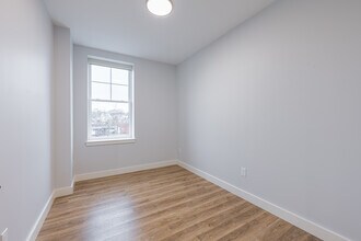 21 Summer St in Natick, MA - Building Photo - Interior Photo
