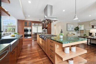 4745 Finchley Terrace in San Diego, CA - Building Photo - Building Photo