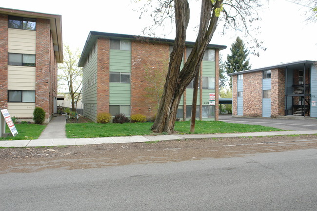 2102 W 1st Ave in Spokane, WA - Foto de edificio - Building Photo