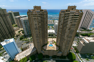 1778 Ala Moana Blvd, Unit 3318 in Honolulu, HI - Building Photo - Building Photo