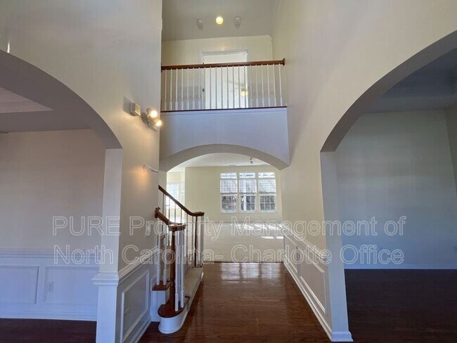 12424 Kane Alexander Dr in Huntersville, NC - Building Photo - Building Photo
