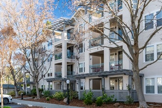 Waterford at Rossmoor in Walnut Creek, CA - Building Photo - Building Photo