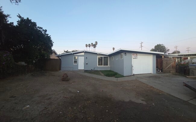 property at 1742 Orlando Dr