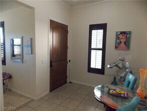 1208 Olivia Pkwy in Henderson, NV - Building Photo - Building Photo