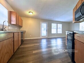 1424 Prairie Valley Dr in Charlotte, NC - Building Photo - Building Photo